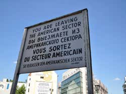 Checkpoint Charlie, fin du secteur américain